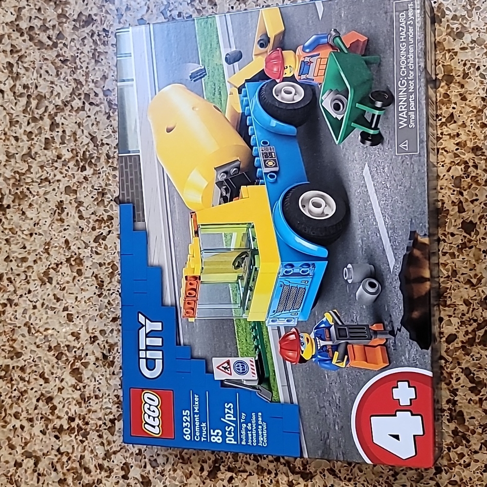 LEGO CITY CEMENT MIXER